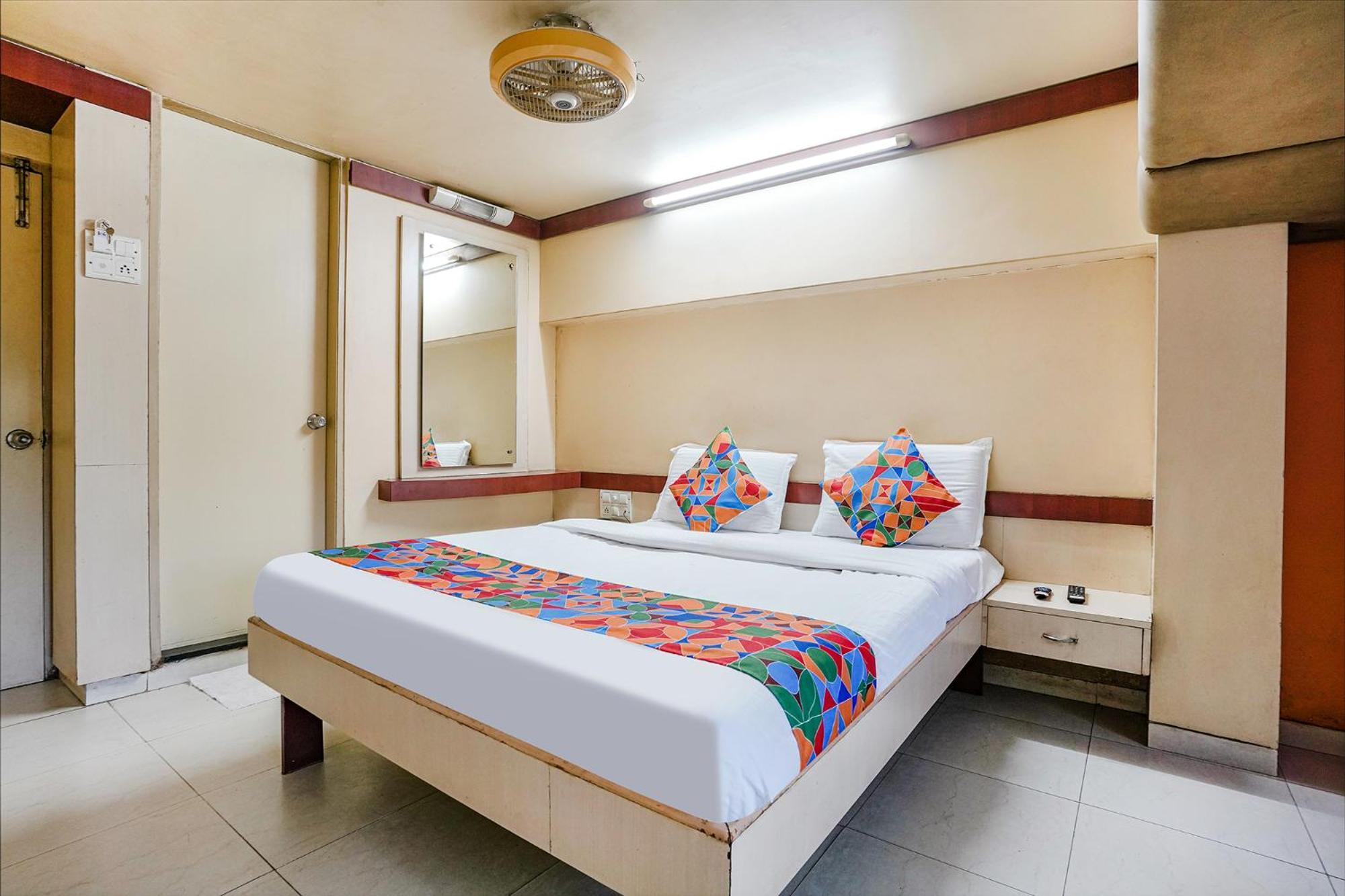 Fabhotel Samrat Nashik Buitenkant foto
