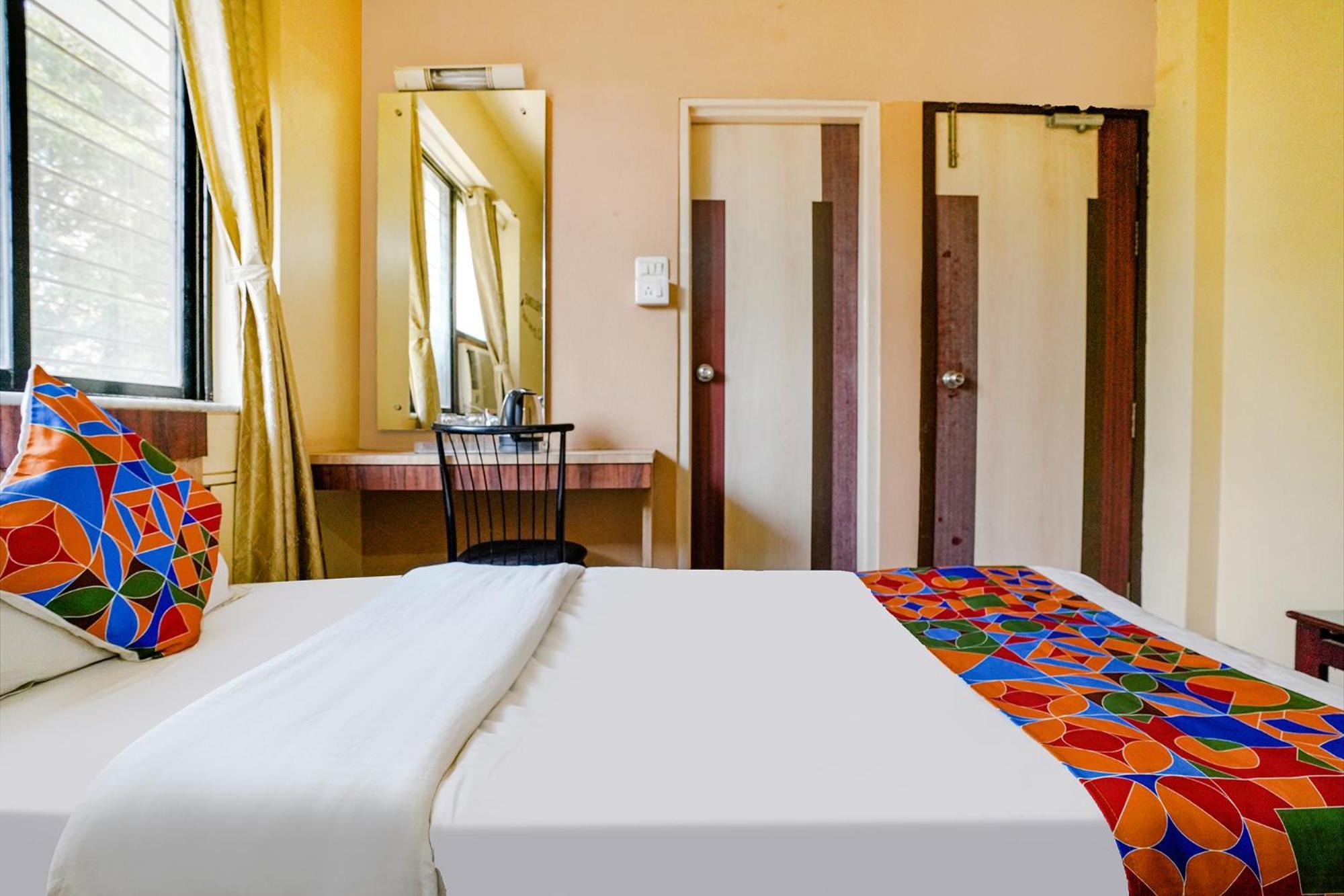 Fabhotel Samrat Nashik Buitenkant foto