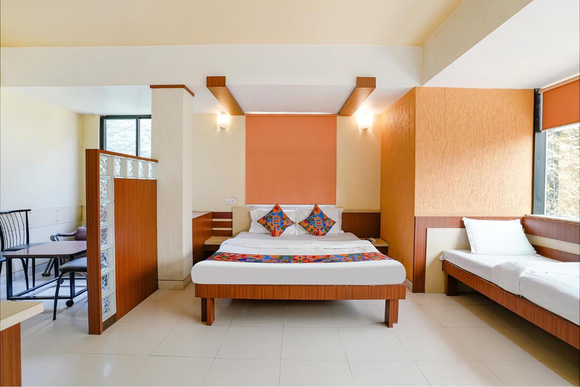 Fabhotel Samrat Nashik Buitenkant foto