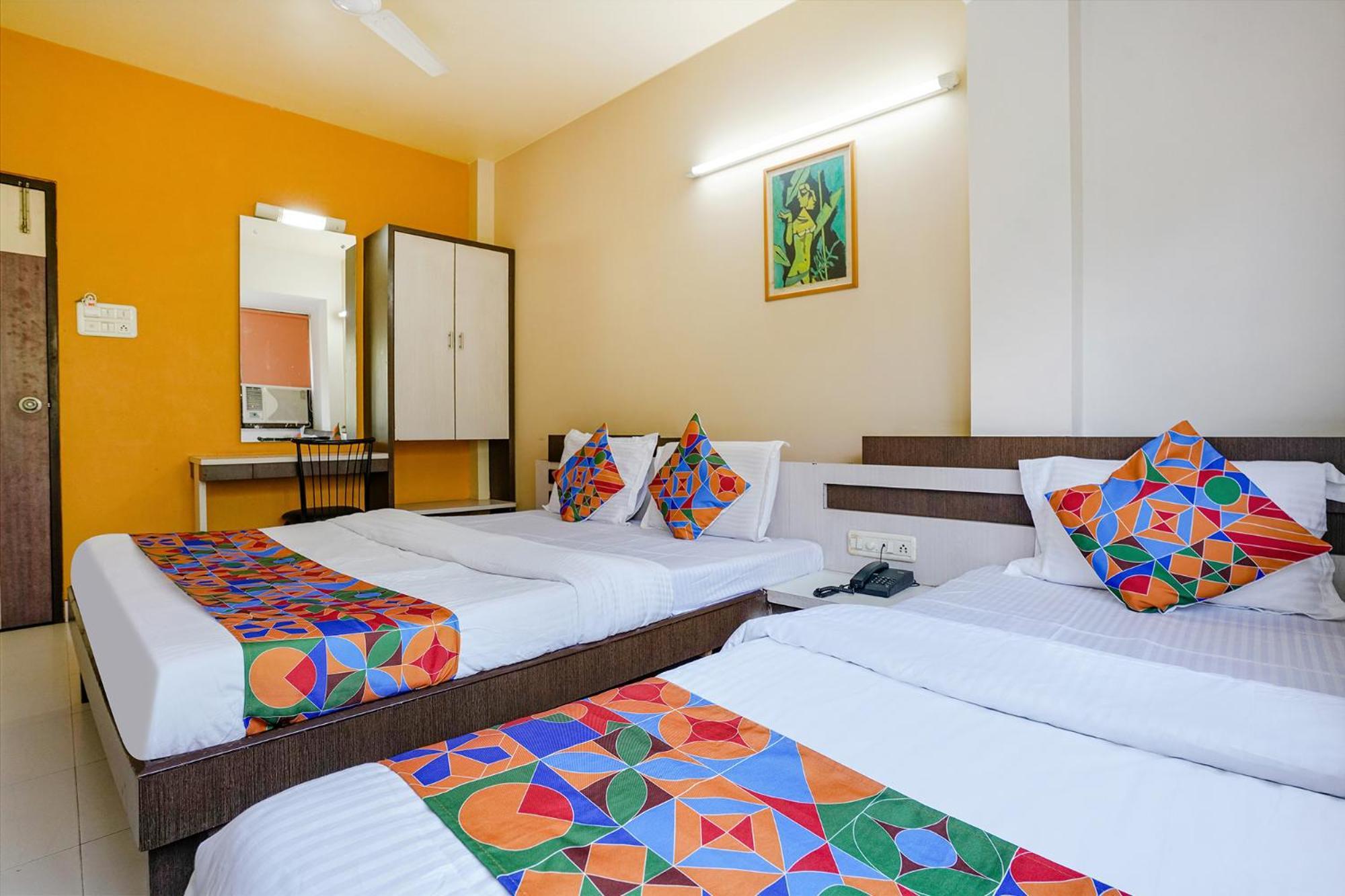 Fabhotel Samrat Nashik Buitenkant foto